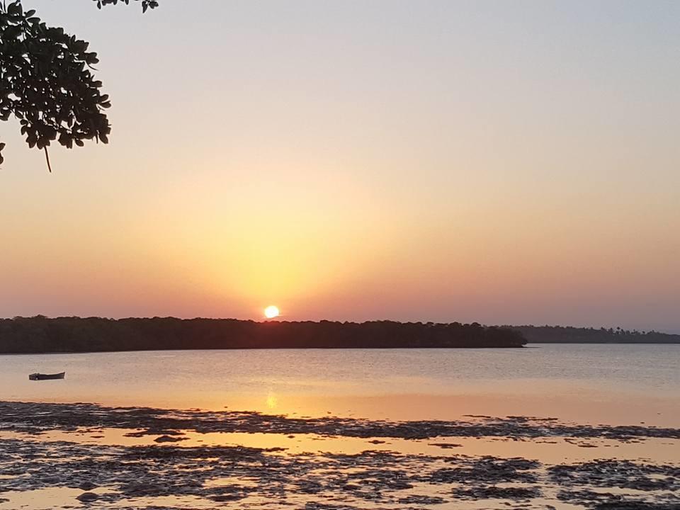 Nyumba Ya Afrika Acomodação com café da manhã Watamu Exterior foto