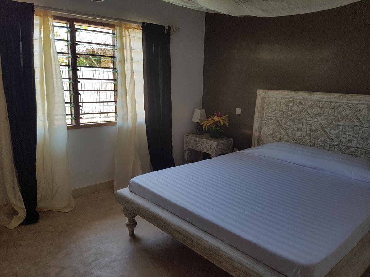 Nyumba Ya Afrika Acomodação com café da manhã Watamu Exterior foto