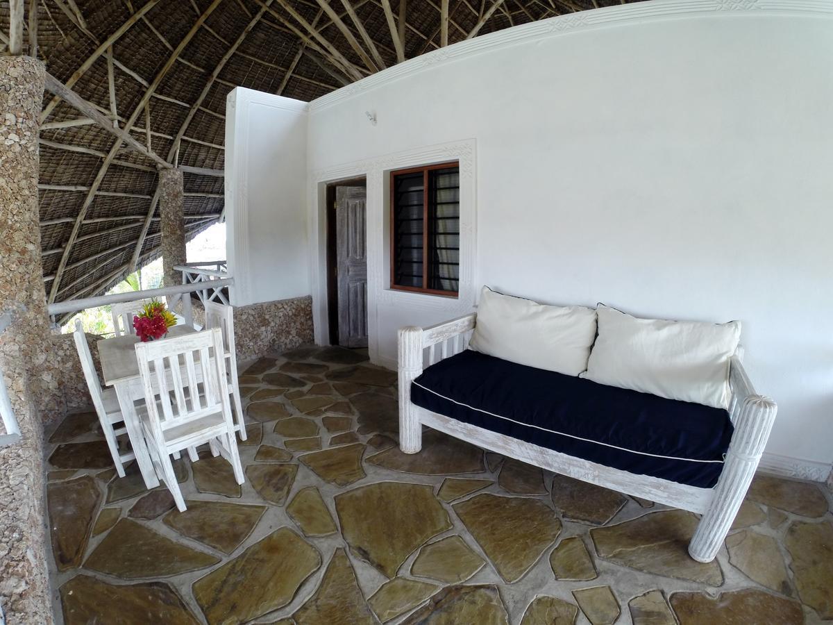 Nyumba Ya Afrika Acomodação com café da manhã Watamu Exterior foto